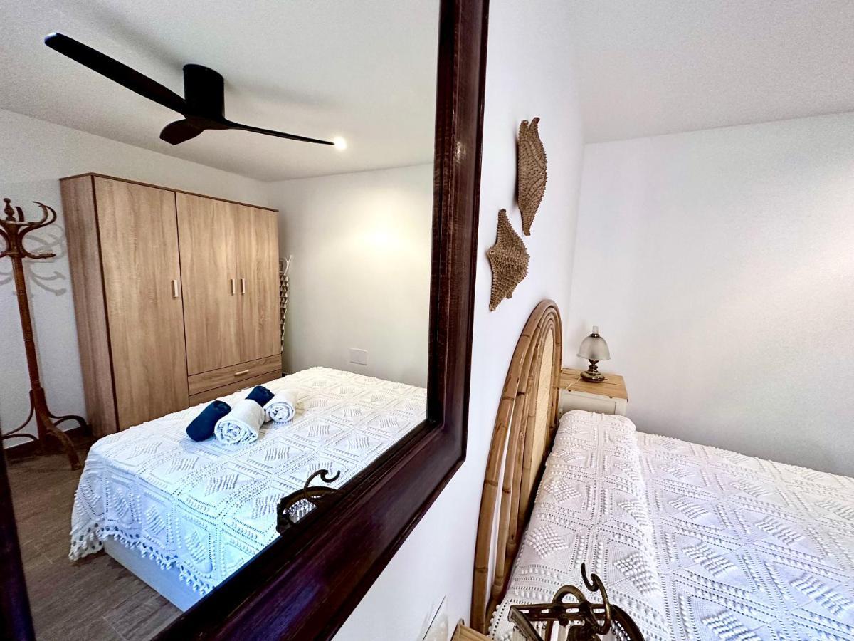 Appartamento Apartamento La Cala Del Moral Sol Y Mar Esterno foto